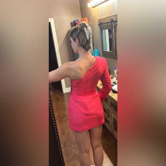 DO+BE Vibrant Pink Asymmetrical Long Sleeve Dress - Picture 2 of 6